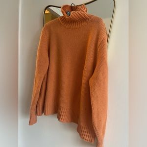 The Row cashmere turtleneck sweater size small